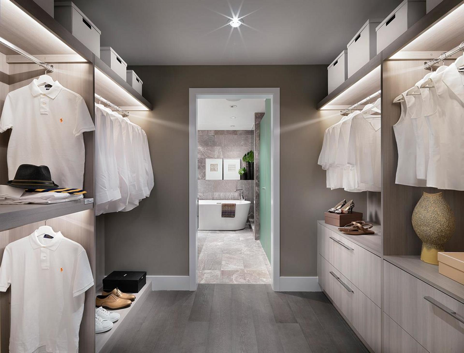 McKinnon Large Walk In Closet at 6333 West Boulevard, Kerrisdale, Vancouver West McKinnon Large Walk In Closet at 6333 West Boulevard, Kerrisdale, Vancouver West