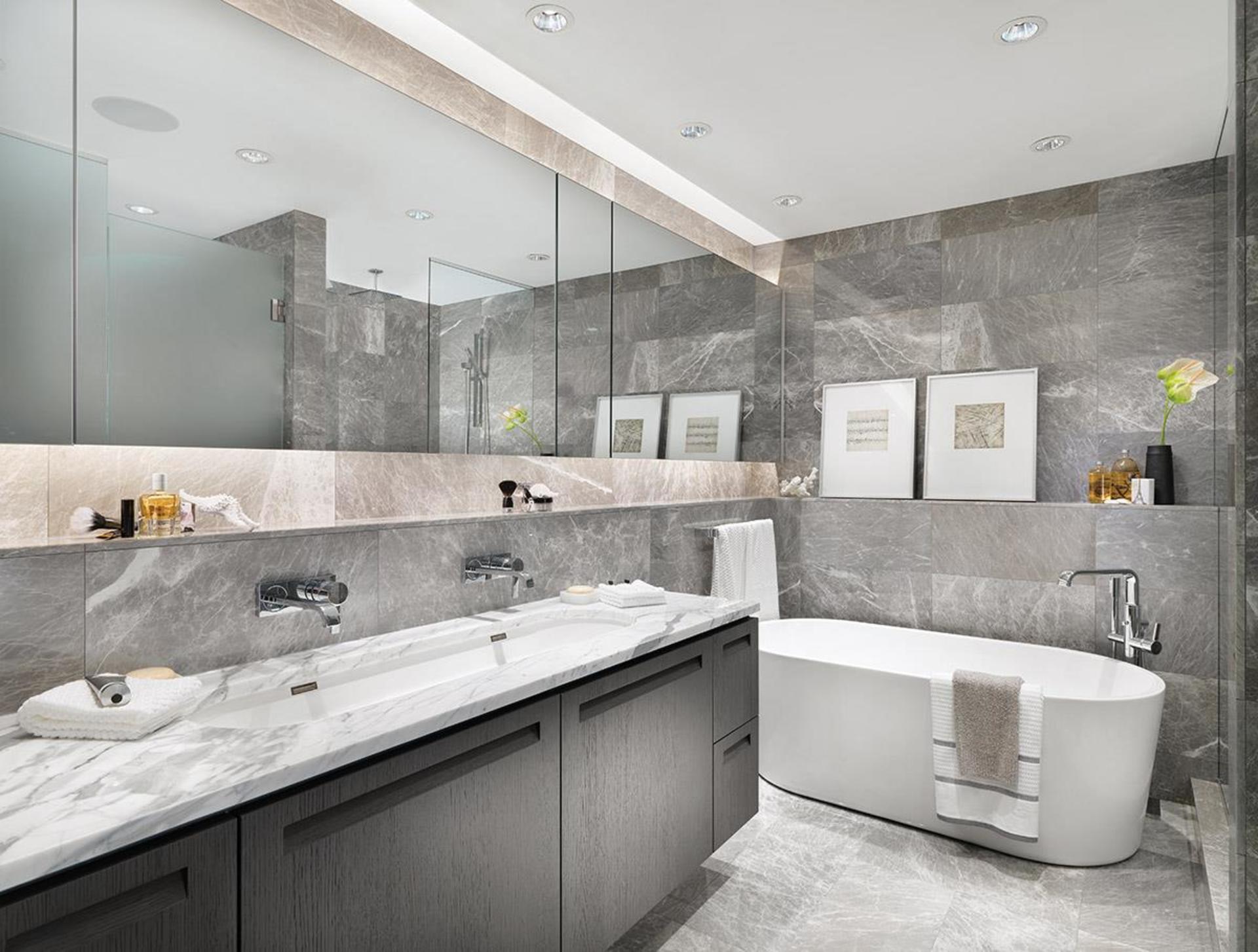 McKinnon Luxury Bathroom  at 6333 West Boulevard, Kerrisdale, Vancouver West McKinnon Luxury Bathroom  at 6333 West Boulevard, Kerrisdale, Vancouver West