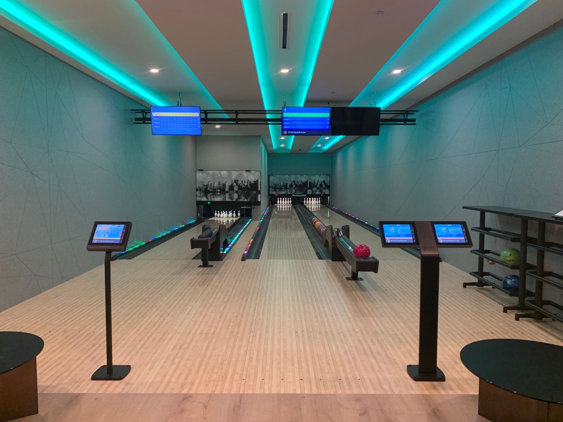 gilmore place bowling alley at 2186 Gilmore Drive, Brentwood Park, Burnaby North gilmore place bowling alley at 2186 Gilmore Drive, Brentwood Park, Burnaby North