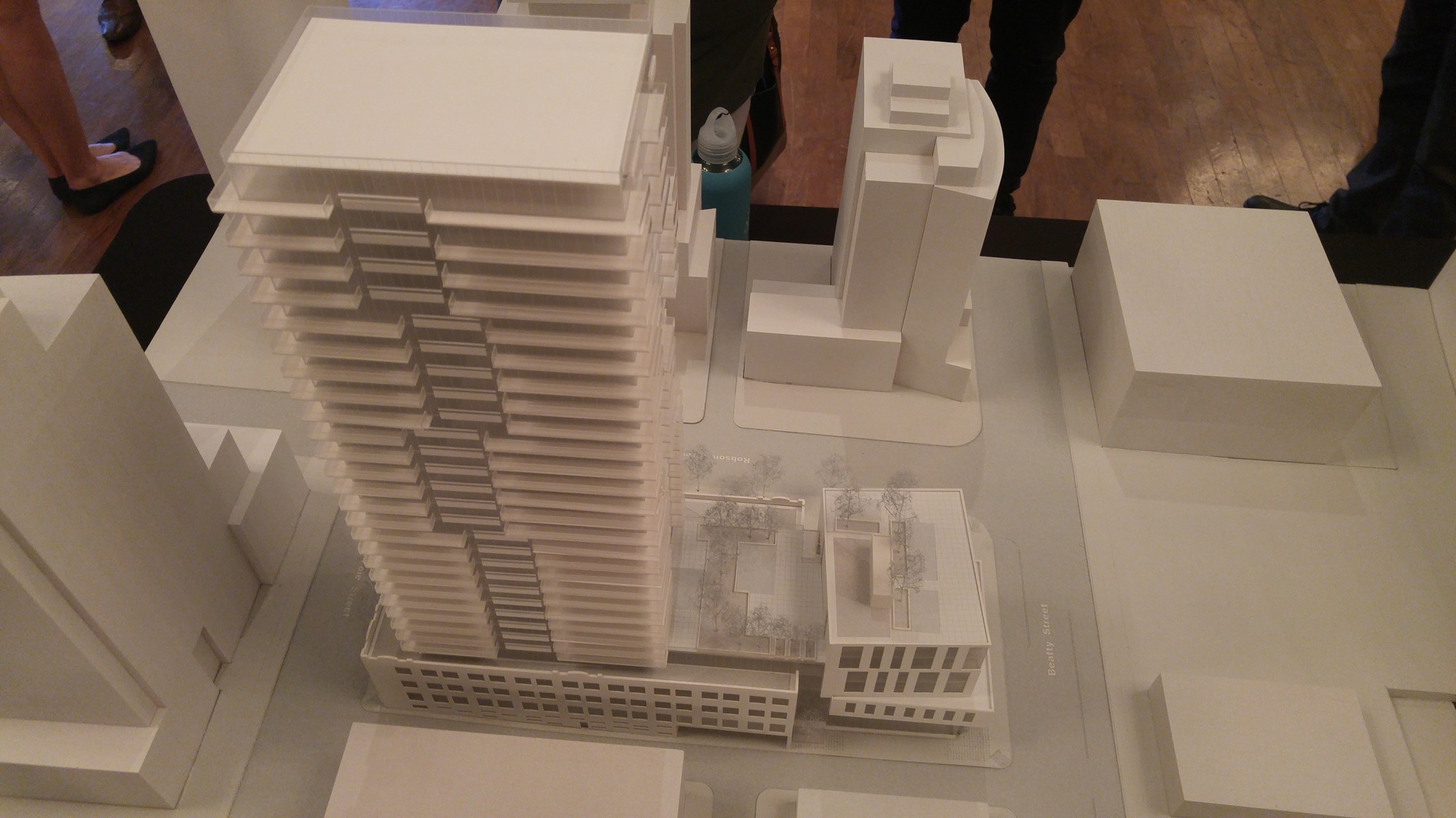 118-robson-south-elevation-on-building-model at 828 Cambie Street, Yaletown, Vancouver West 118-robson-south-elevation-on-building-model at 828 Cambie Street, Yaletown, Vancouver West