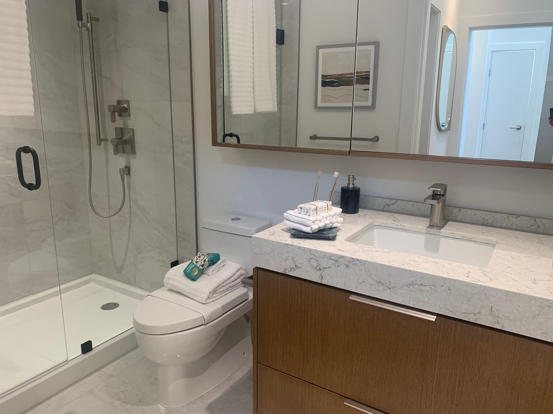Ensuite bathroom in Cambie colour at 828 Cambie Street, Yaletown, Vancouver West Ensuite bathroom in Cambie colour at 828 Cambie Street, Yaletown, Vancouver West