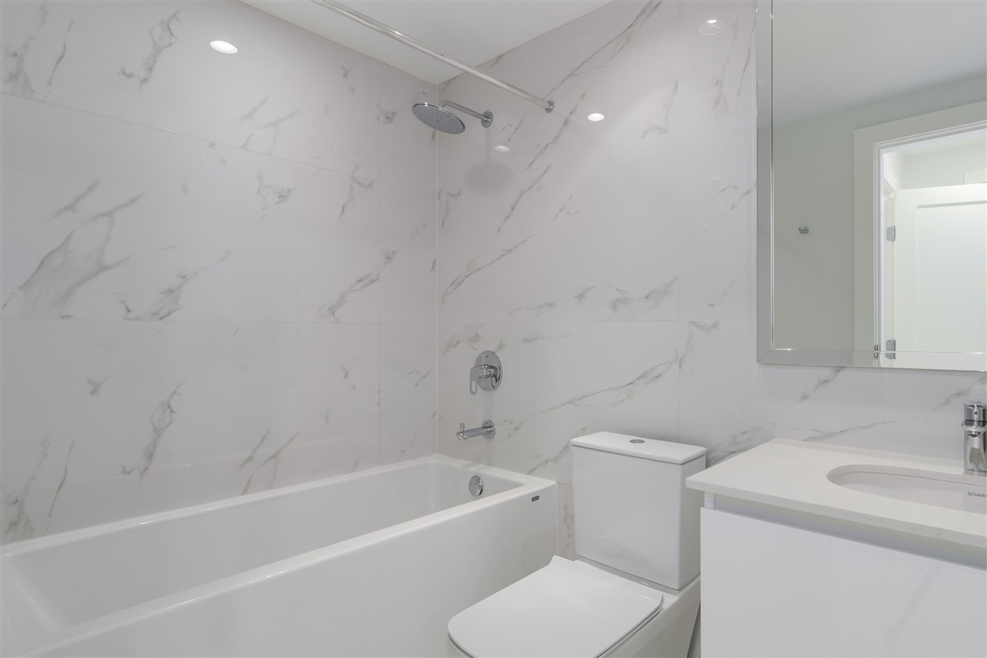 2239-w-7th-avenue-kitsilano-vancouver-west-16 at 203 - 2239 W 7th Avenue, Kitsilano, Vancouver West 2239-w-7th-avenue-kitsilano-vancouver-west-16 at 203 - 2239 W 7th Avenue, Kitsilano, Vancouver West
