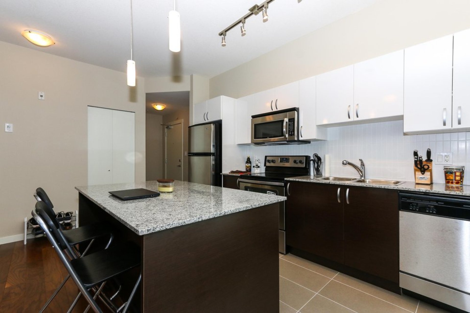 quattro-3-kitchen at 209 - 13728 108 Avenue, Whalley, North Surrey quattro-3-kitchen at 209 - 13728 108 Avenue, Whalley, North Surrey