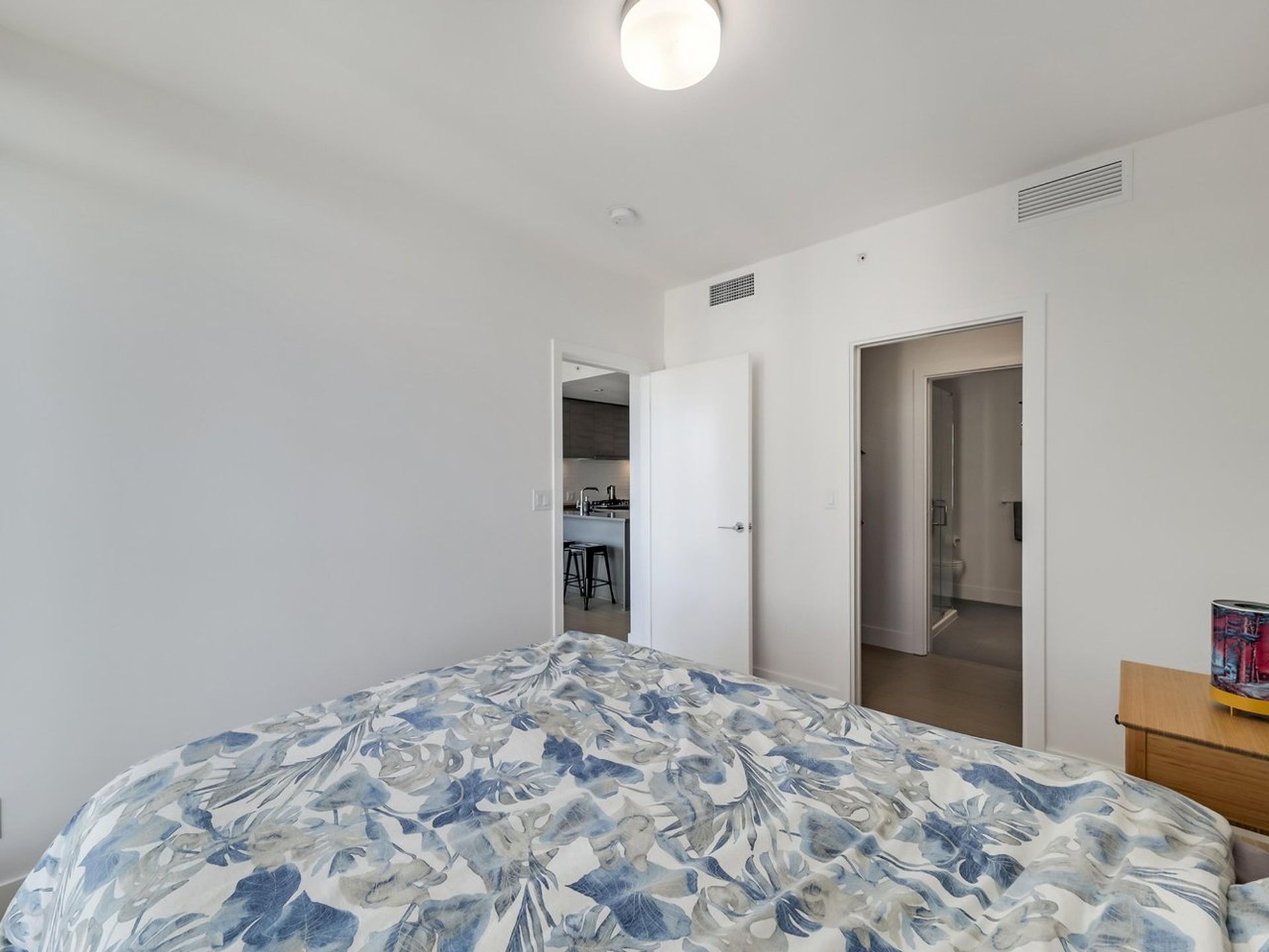 10 at 1605 - 7388 Kingsway, Edmonds BE, Burnaby East 10 at 1605 - 7388 Kingsway, Edmonds BE, Burnaby East