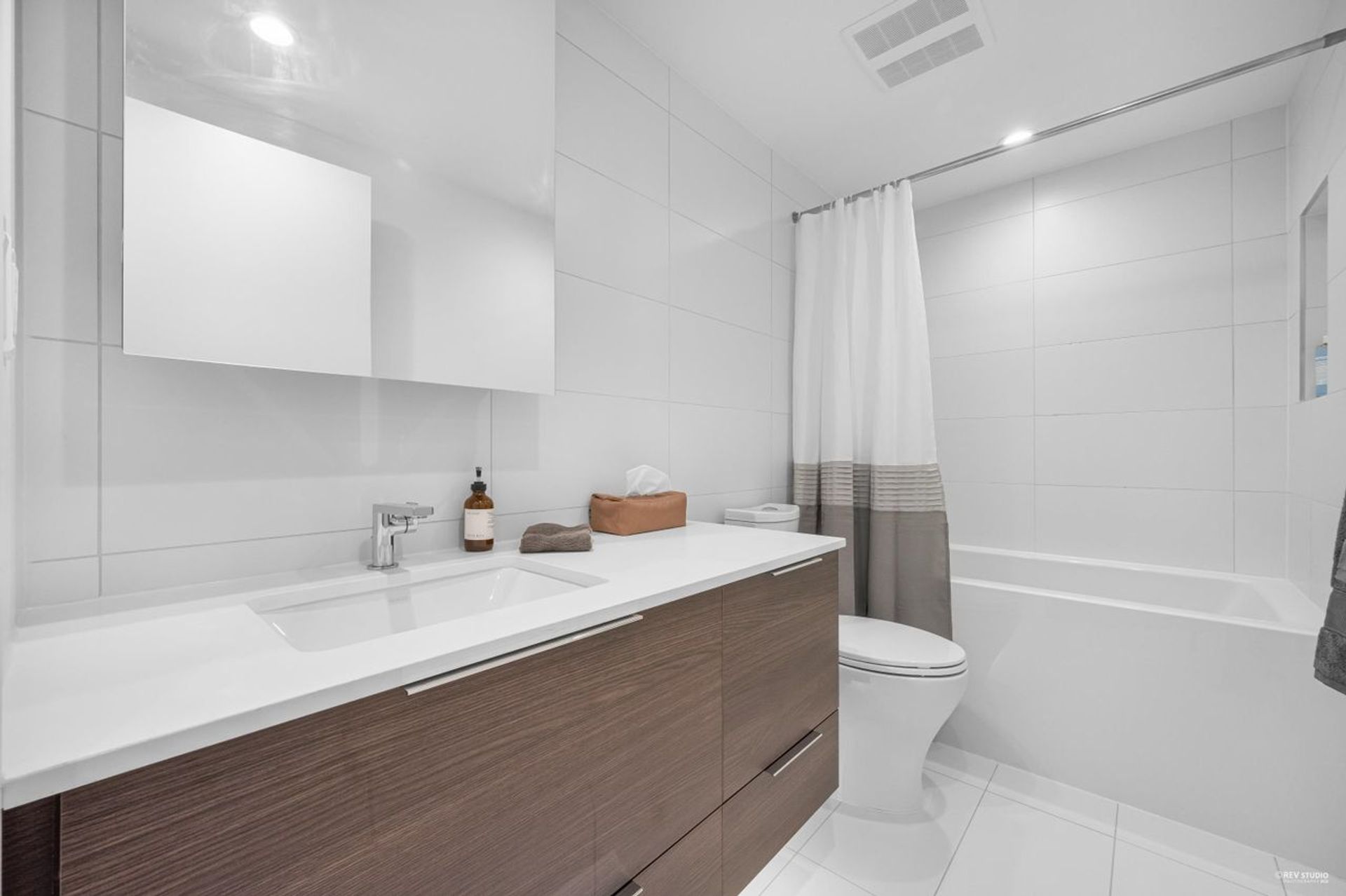 450-westview-street-coquitlam-west-coquitlam-20 at 2406 - 450 Westview Street, Coquitlam West, Coquitlam 450-westview-street-coquitlam-west-coquitlam-20 at 2406 - 450 Westview Street, Coquitlam West, Coquitlam