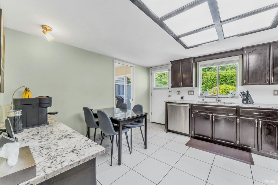 0_a7409677 at 4045 Marine Drive, Suncrest, Burnaby South