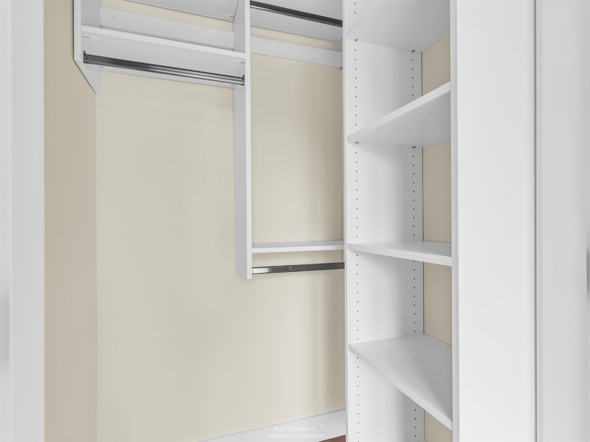bedroom 2 walk-in closet at 1 - 5221 Clarendon Street, Collingwood VE, Vancouver East bedroom 2 walk-in closet at 1 - 5221 Clarendon Street, Collingwood VE, Vancouver East