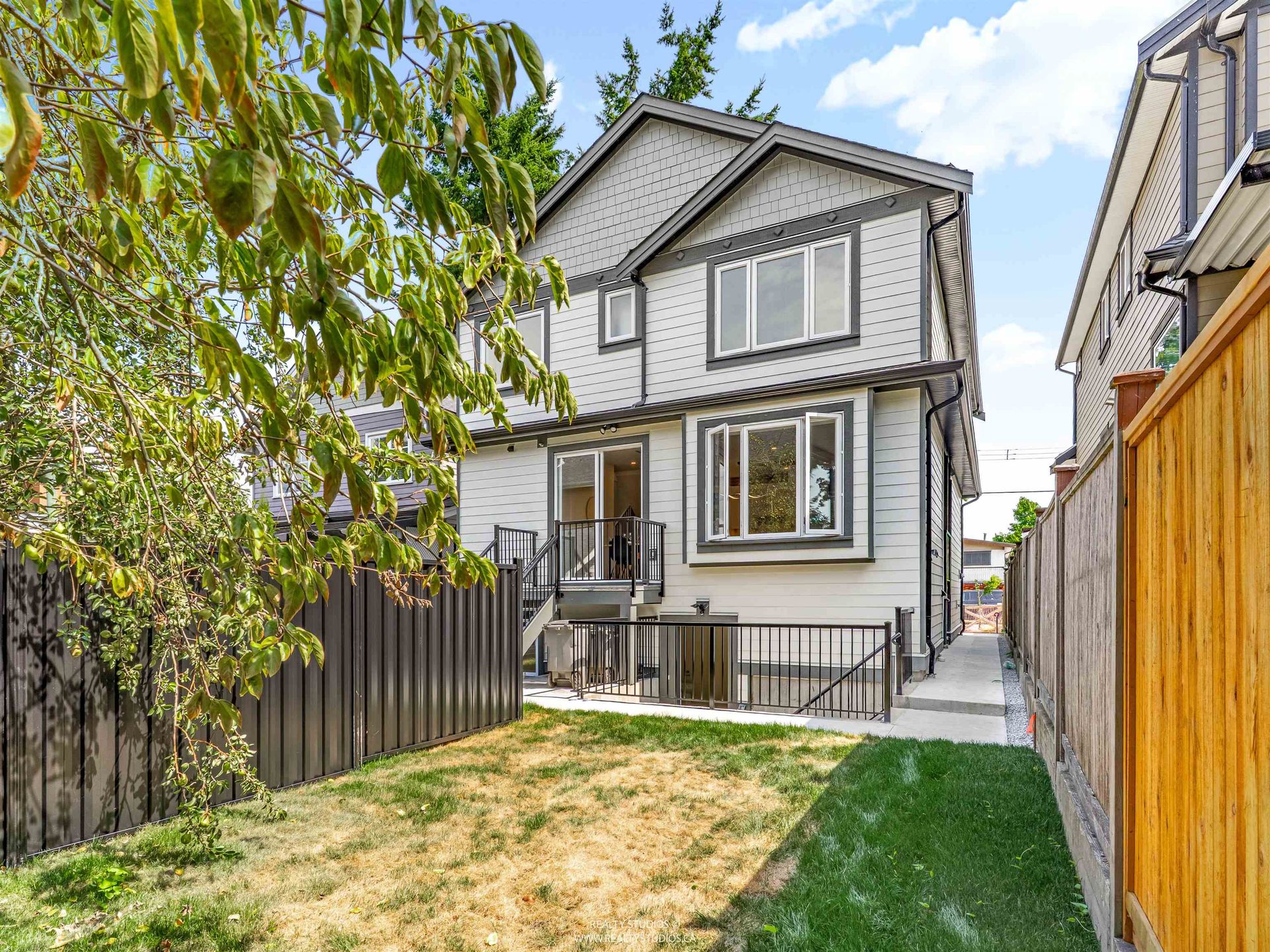 Photo of 2 - 5221 Clarendon Street, Collingwood VE, Vancouver East
