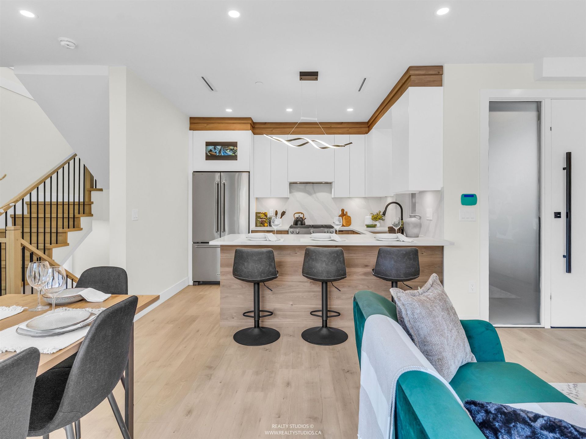 Open kitchen at 2 - 5221 Clarendon Street, Collingwood VE, Vancouver East Open kitchen at 2 - 5221 Clarendon Street, Collingwood VE, Vancouver East