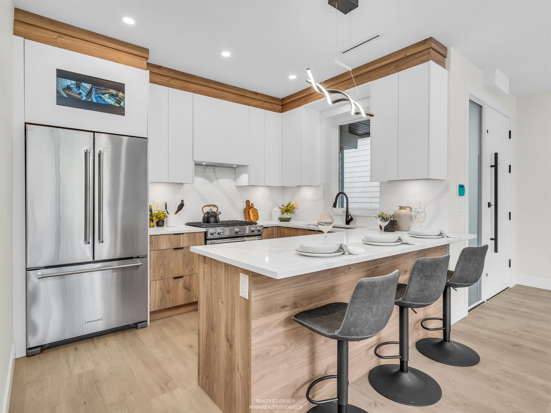 Kitchen at 2 - 5221 Clarendon Street, Collingwood VE, Vancouver East Kitchen at 2 - 5221 Clarendon Street, Collingwood VE, Vancouver East