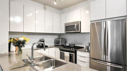 262673246-1 at 403 - 1152 Windsor Mews, New Horizons, Coquitlam 262673246-1 at 403 - 1152 Windsor Mews, New Horizons, Coquitlam