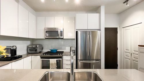 262673246-2 at 403 - 1152 Windsor Mews, New Horizons, Coquitlam 262673246-2 at 403 - 1152 Windsor Mews, New Horizons, Coquitlam