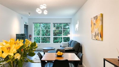 262673246 at 403 - 1152 Windsor Mews, New Horizons, Coquitlam