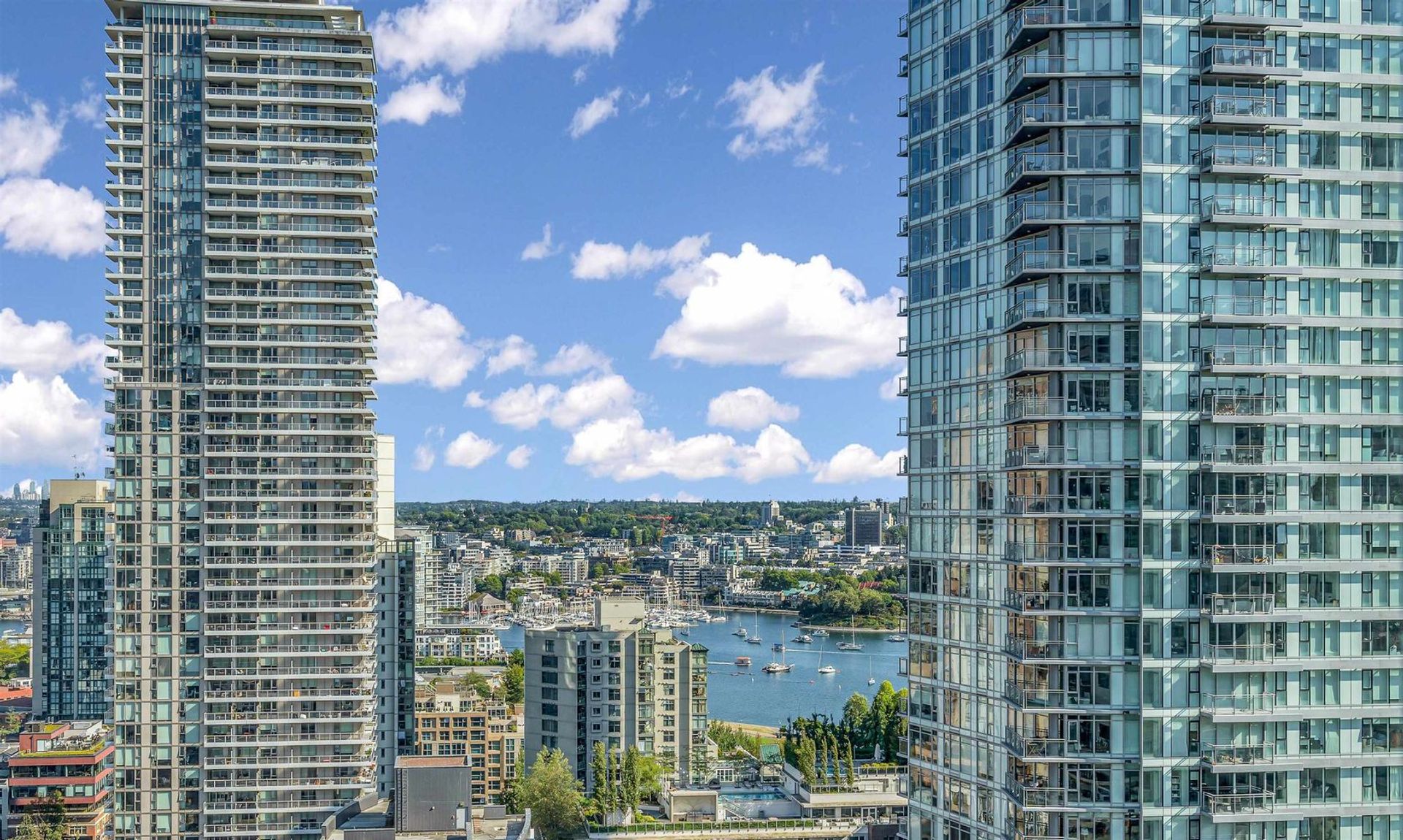 2106 - 1325 Rolston Street, Downtown VW, Vancouver West  by Nest Vancouver 2106 - 1325 Rolston Street, Downtown VW, Vancouver West