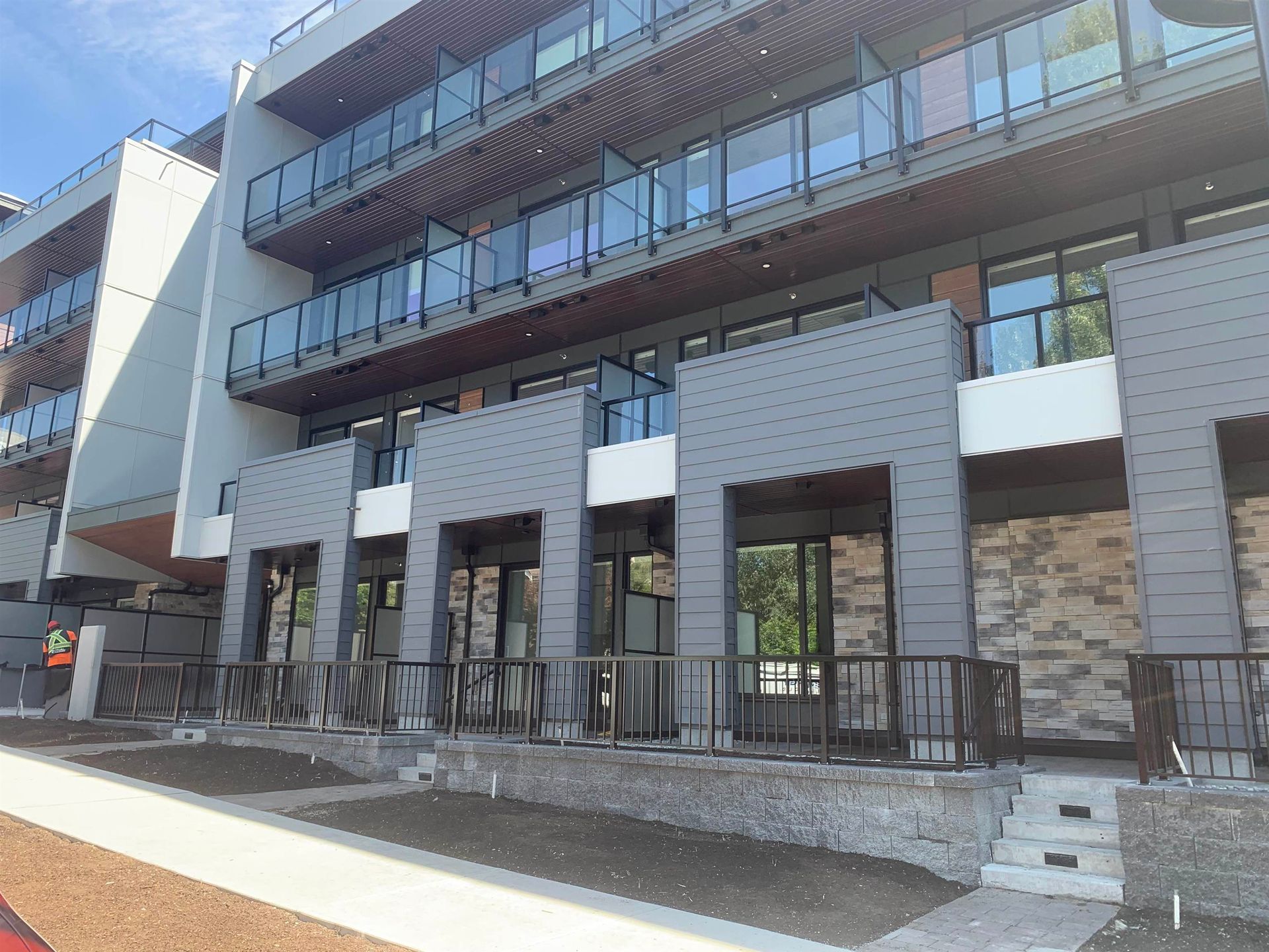 203 - 375 Clayton Street, Coquitlam West, Coquitlam 