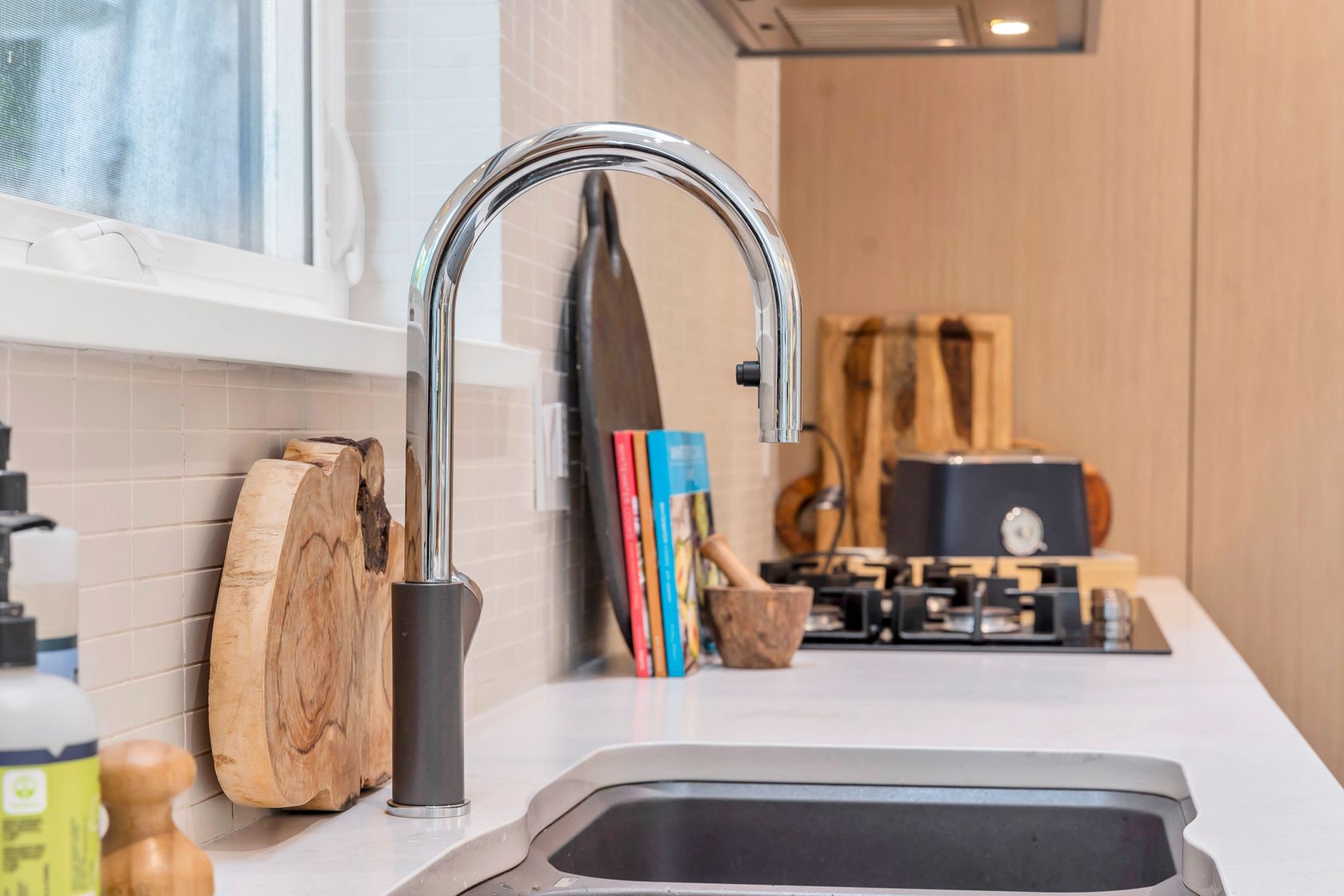 10 at 4906 Marine Drive, Olde Caulfeild, West Vancouver