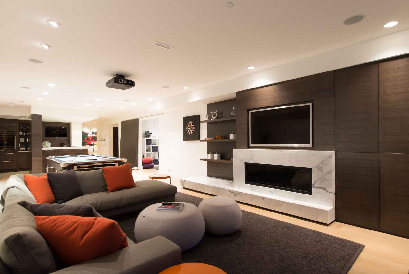 027 at 4112 Burkehill Road, Bayridge, West Vancouver