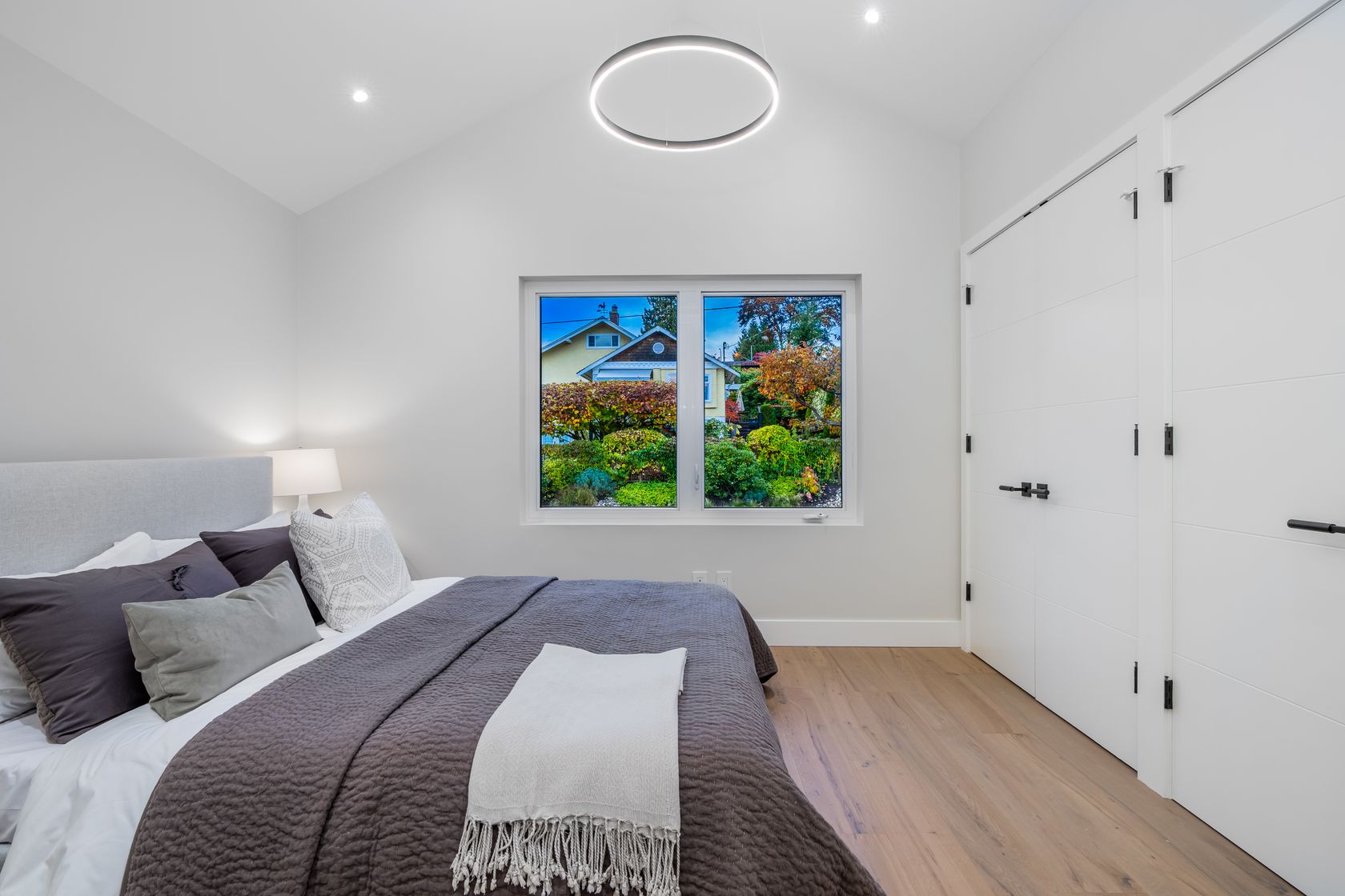 at 510 Roslyn Boulevard, Dollarton, North Vancouver