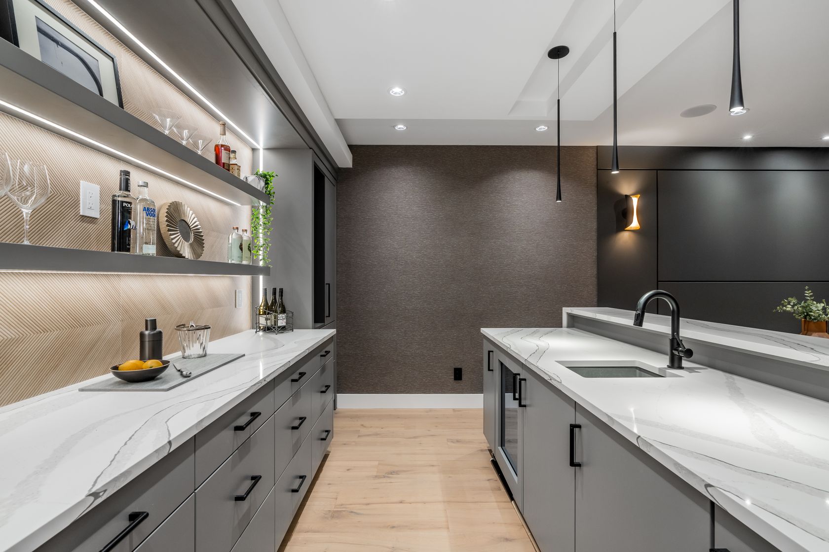 at 510 Roslyn Boulevard, Dollarton, North Vancouver