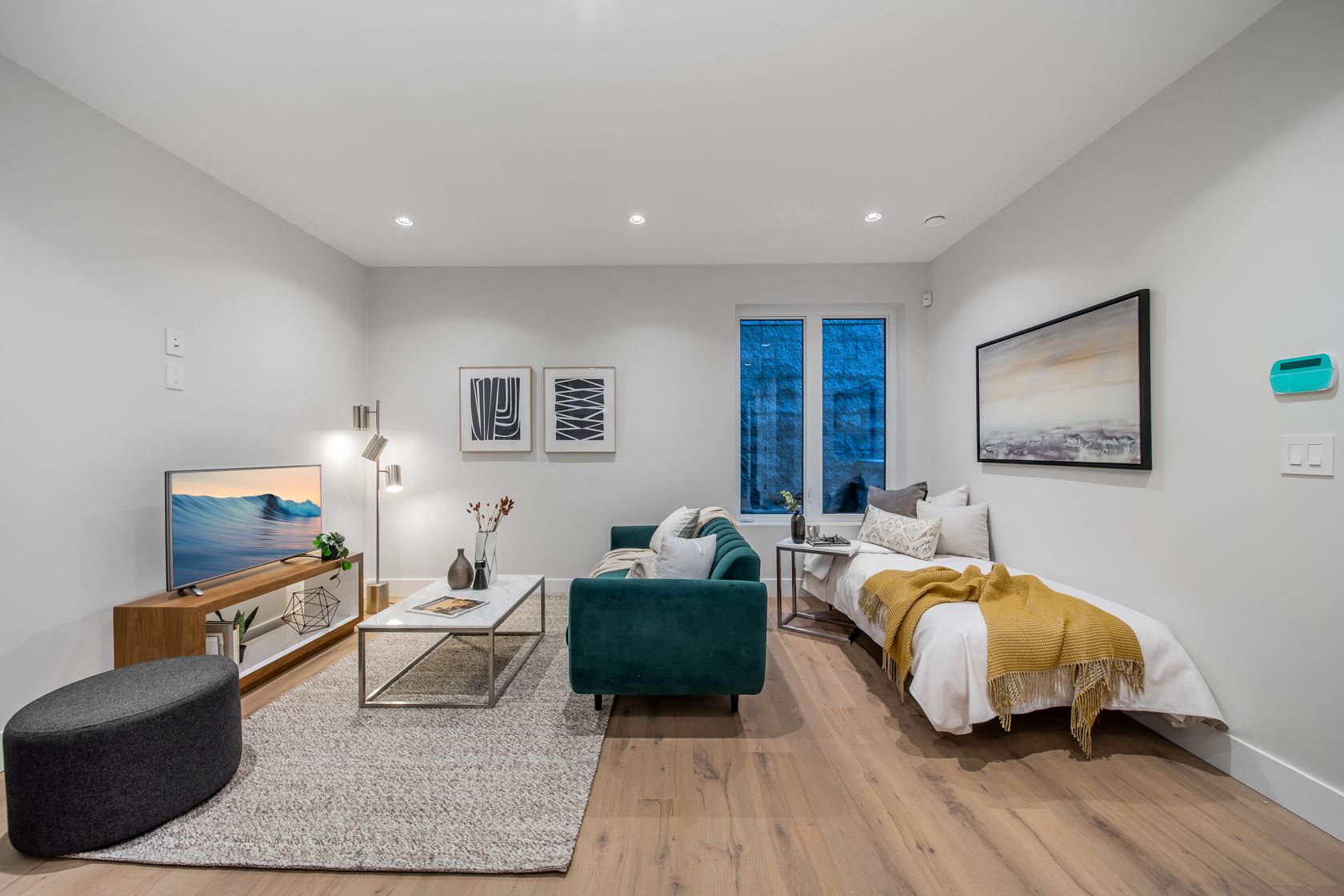 at 510 Roslyn Boulevard, Dollarton, North Vancouver