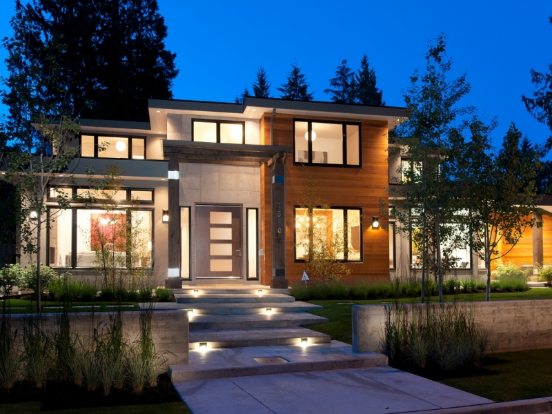 2590 Newmarket Drive, Edgemont, North Vancouver 2590 Newmarket Drive, Edgemont, North Vancouver