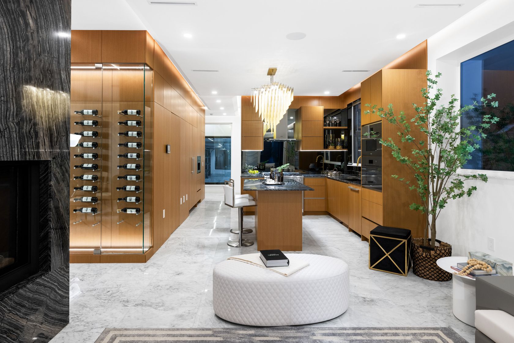 2495-mathers-ave-11-2 at 2495 Mathers, Dundarave, West Vancouver