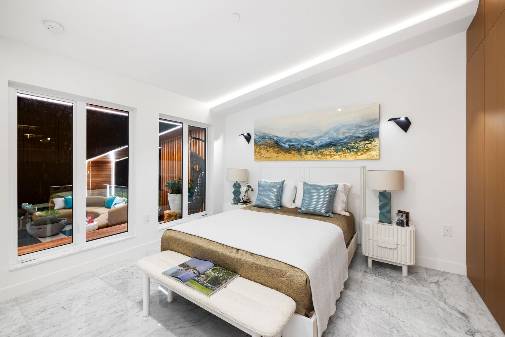 2495-mathers-ave-2-2 at 2495 Mathers, Dundarave, West Vancouver