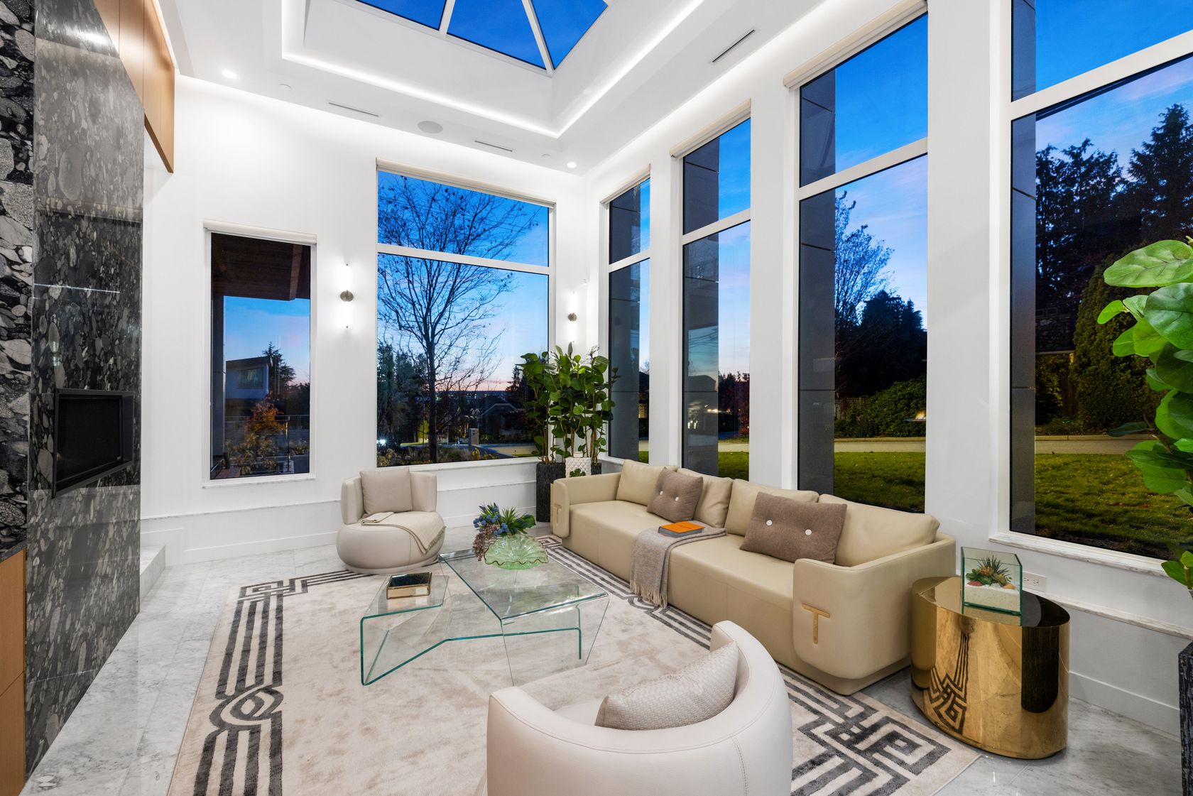 2495-mathers-ave-3-3 at 2495 Mathers, Dundarave, West Vancouver