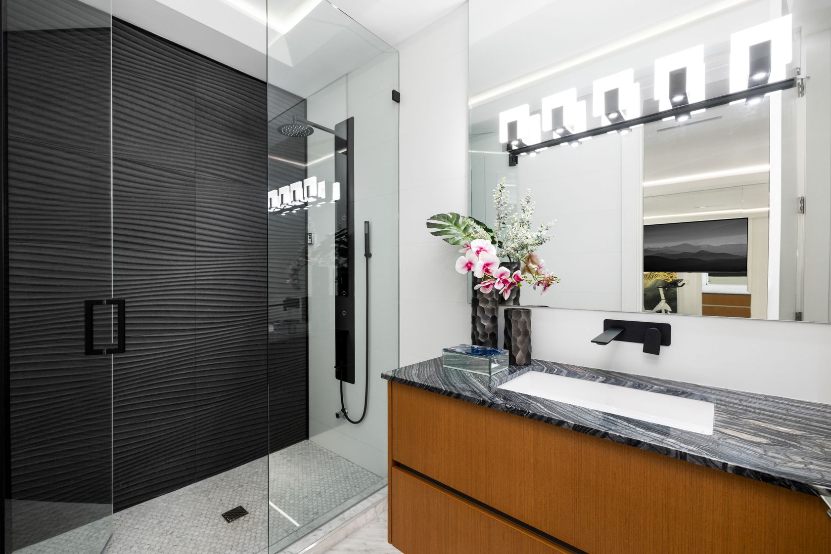 2495-mathers-ave-3-4 at 2495 Mathers, Dundarave, West Vancouver