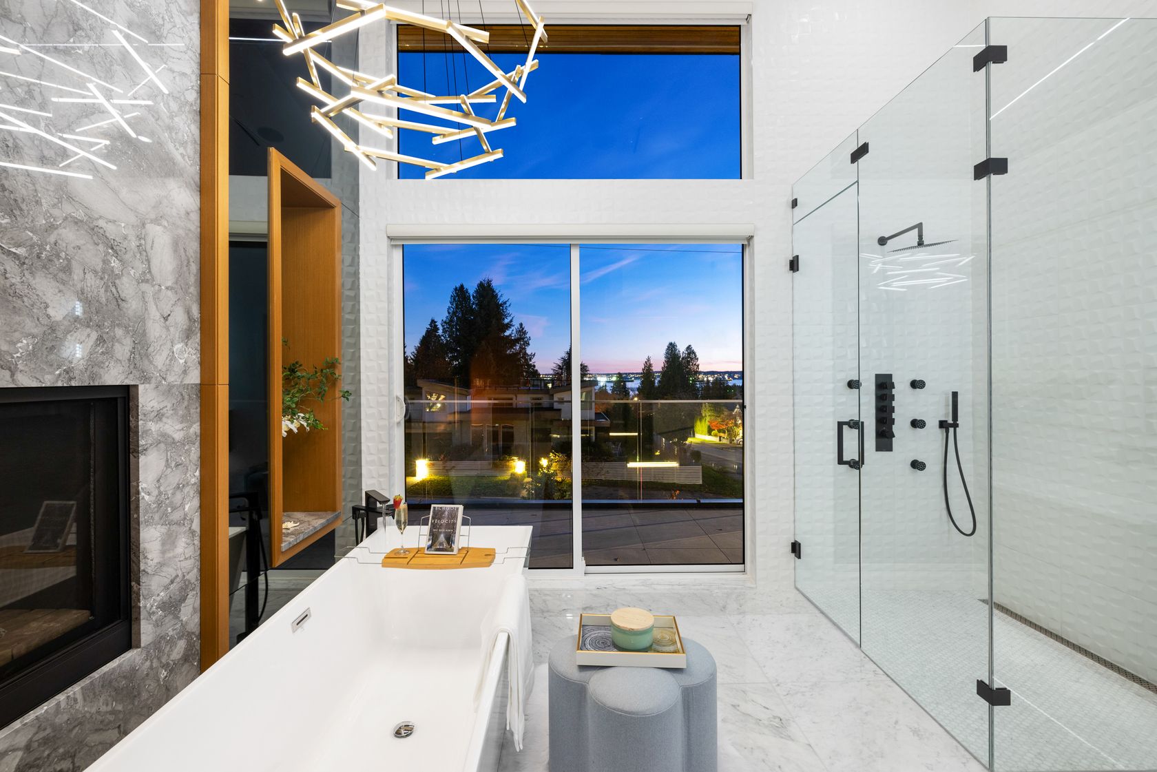 2495-mathers-ave-31 at 2495 Mathers, Dundarave, West Vancouver