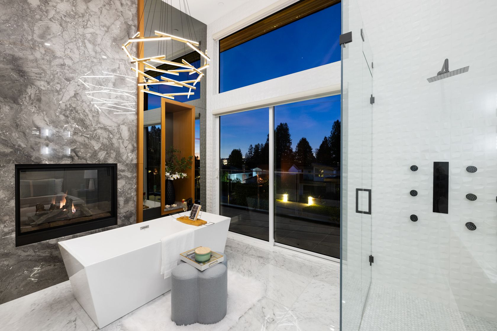 2495-mathers-ave-8-3 at 2495 Mathers, Dundarave, West Vancouver