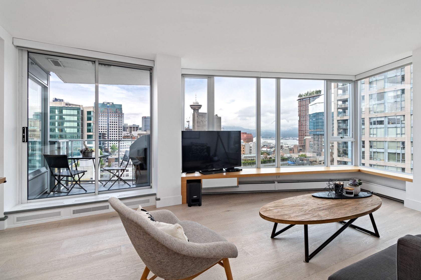 03 at 2103 - 188 Keefer Place, Downtown VW, Vancouver West