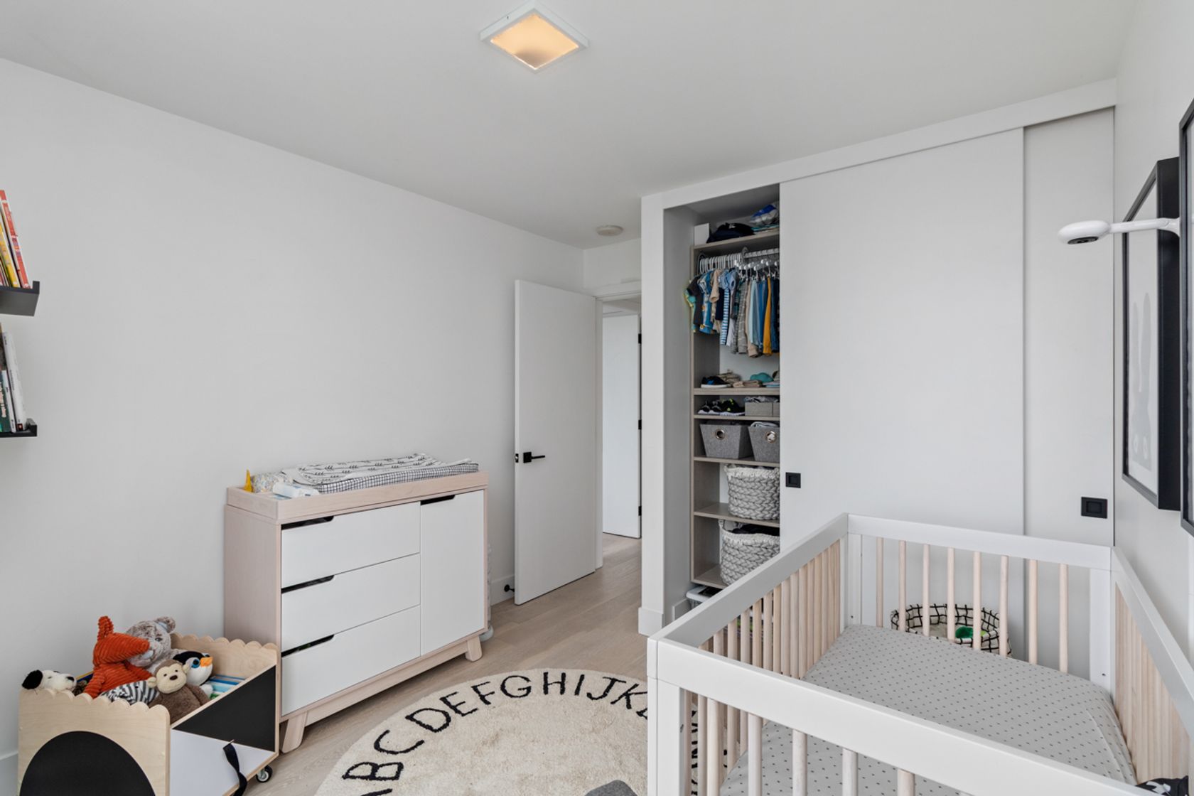 20 at 2103 - 188 Keefer Place, Downtown VW, Vancouver West