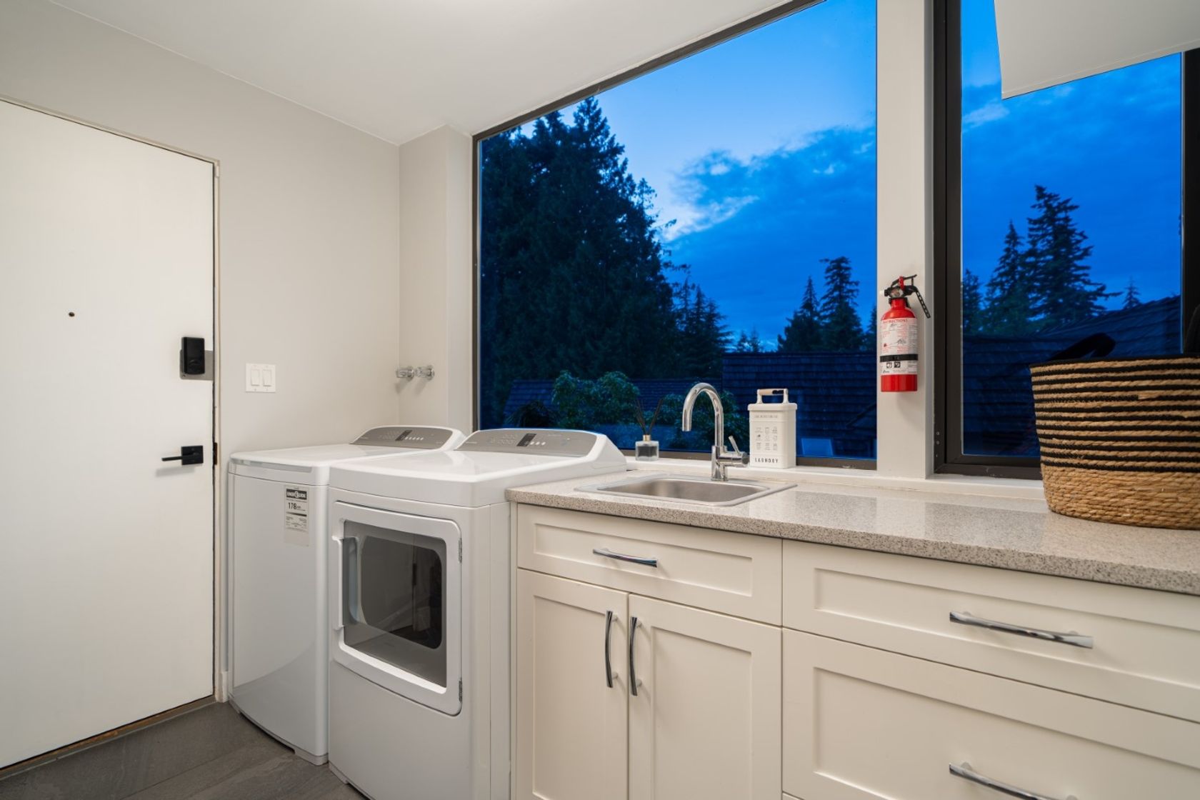 35665 at 5132 Alderfeild Place, Upper Caulfeild, West Vancouver