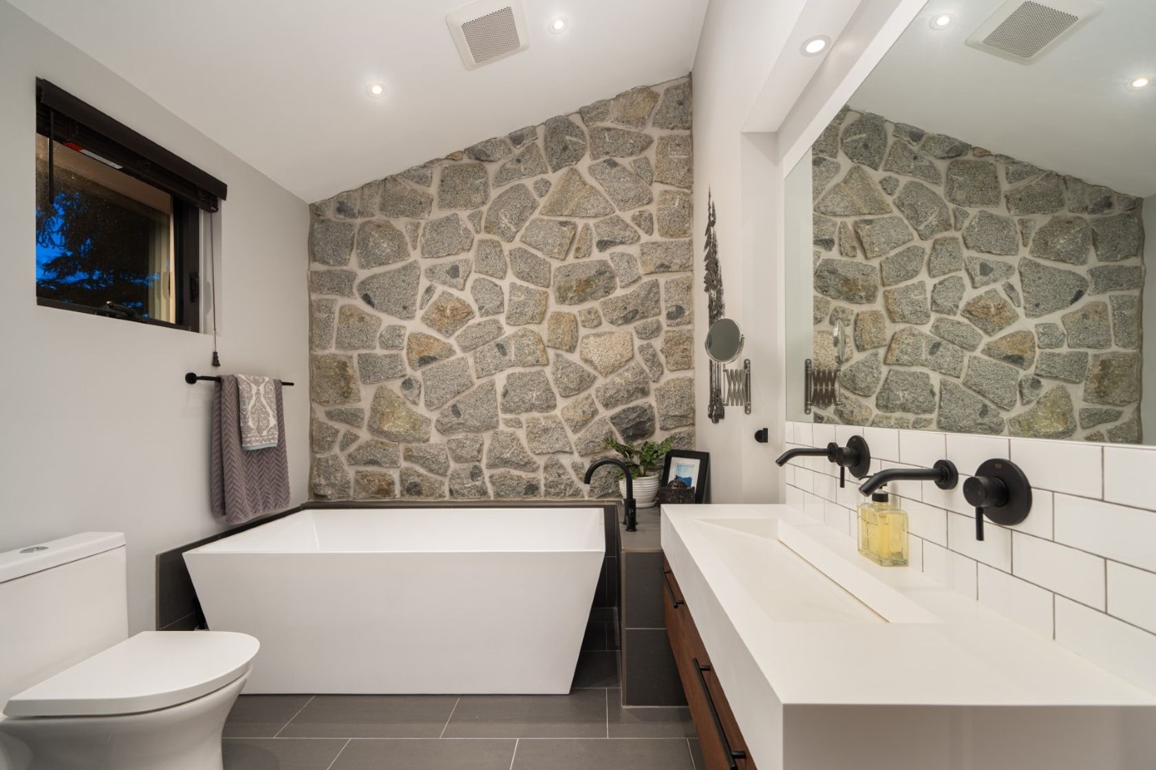35668 at 5132 Alderfeild Place, Upper Caulfeild, West Vancouver