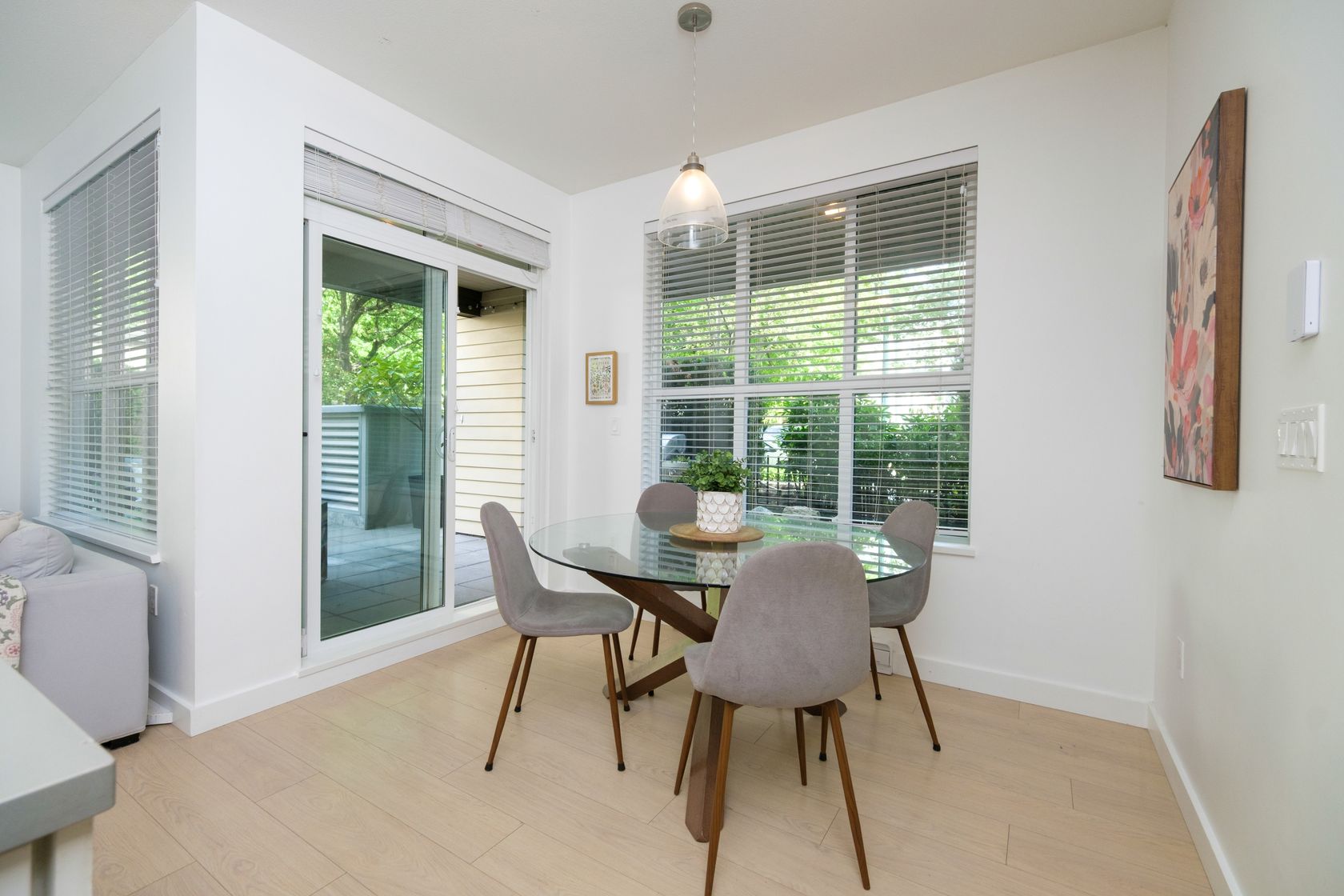 15-p-18 at 118 - 3205 Mountain Highway, Lynn Valley, North Vancouver