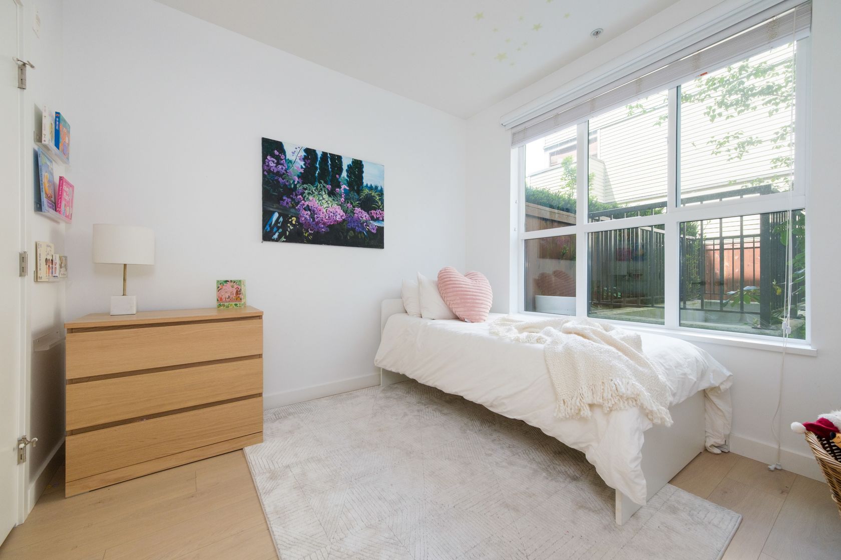 20-p-8 at 118 - 3205 Mountain Highway, Lynn Valley, North Vancouver