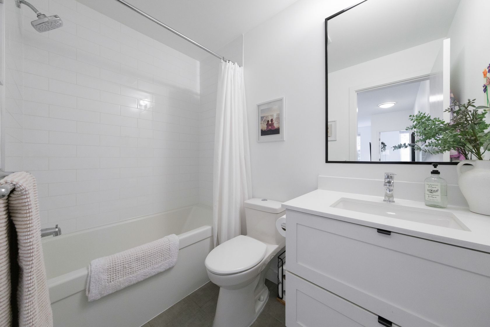 25-p-6 at 118 - 3205 Mountain Highway, Lynn Valley, North Vancouver