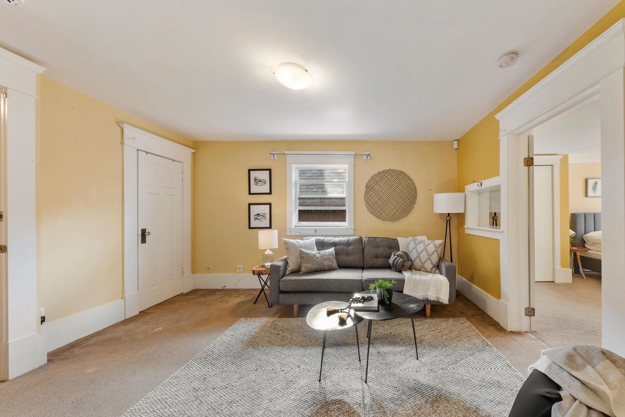 2635-w-5th-avenue-kitsilano-vancouver-west-05 at 2635 W 5th Avenue, Kitsilano, Vancouver West