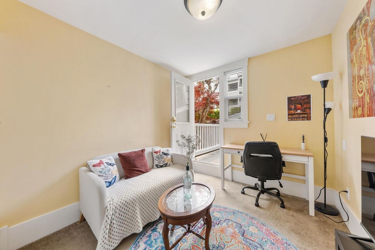 2635-w-5th-avenue-kitsilano-vancouver-west-16 at 2635 W 5th Avenue, Kitsilano, Vancouver West