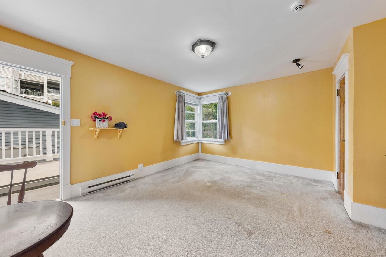 2635-w-5th-avenue-kitsilano-vancouver-west-23 at 2635 W 5th Avenue, Kitsilano, Vancouver West