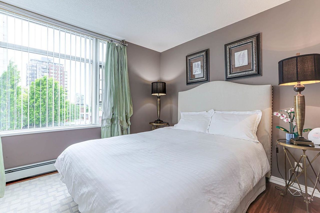 1199-marinaside-crescent-yaletown-vancouver-west-09 at 607 - 1199 Marinaside Crescent, Yaletown, Vancouver West