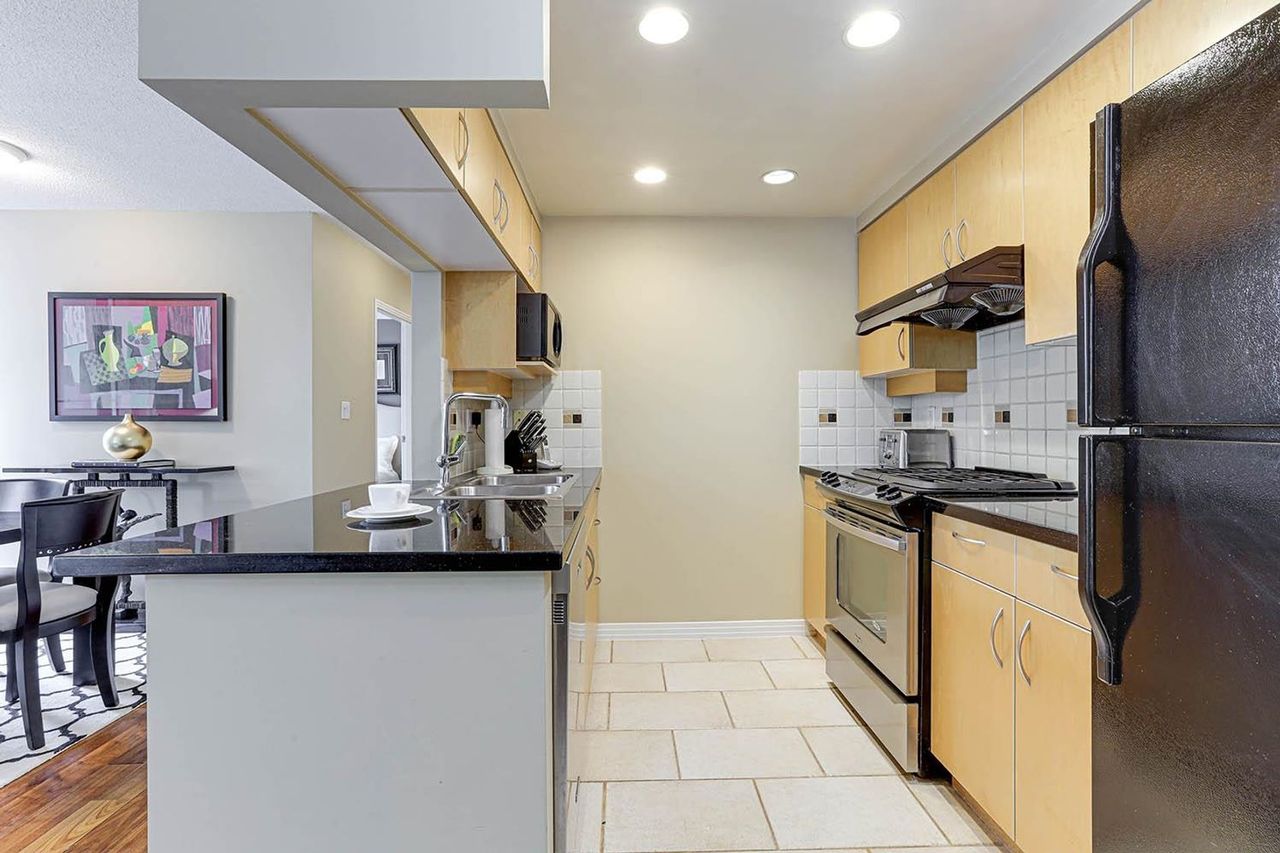 1199-marinaside-crescent-yaletown-vancouver-west-13 at 607 - 1199 Marinaside Crescent, Yaletown, Vancouver West