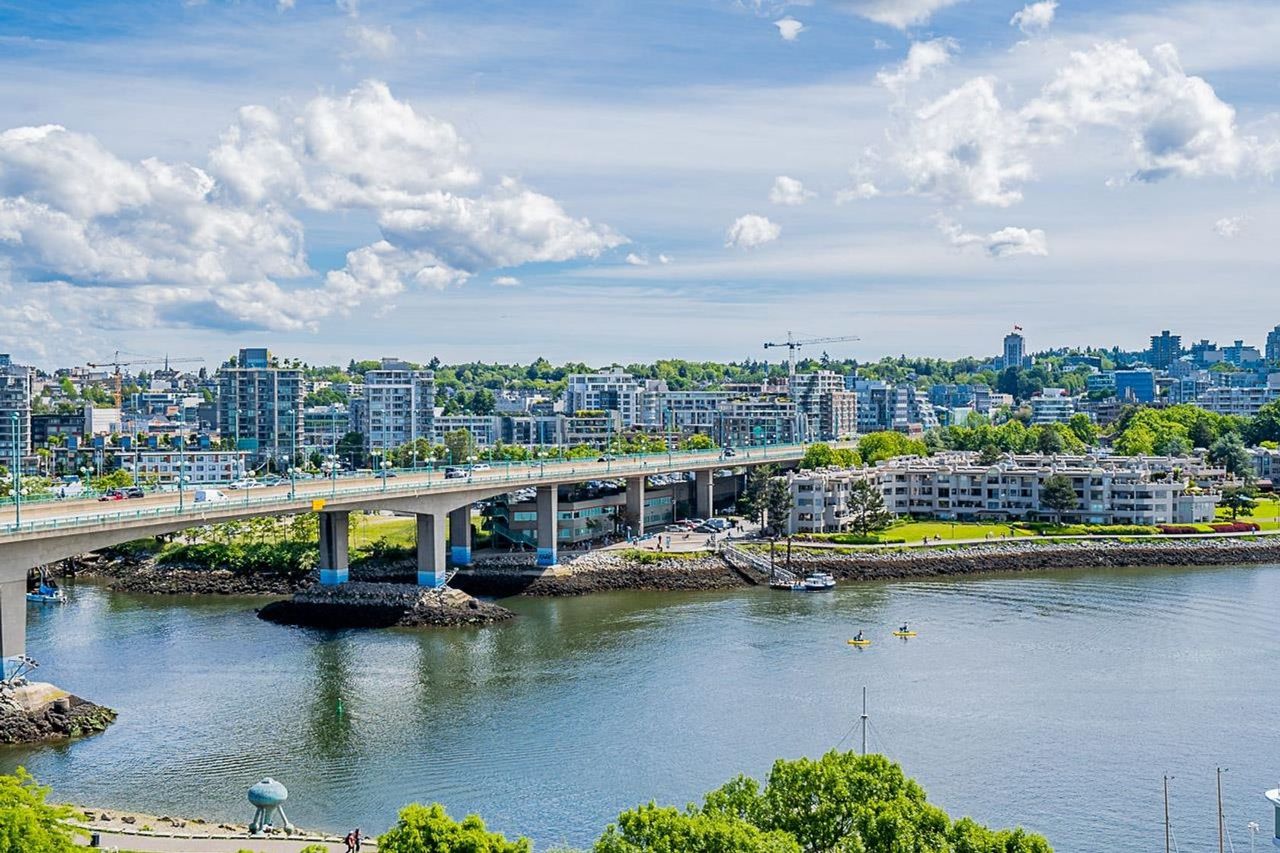 1199-marinaside-crescent-yaletown-vancouver-west-28 at 607 - 1199 Marinaside Crescent, Yaletown, Vancouver West