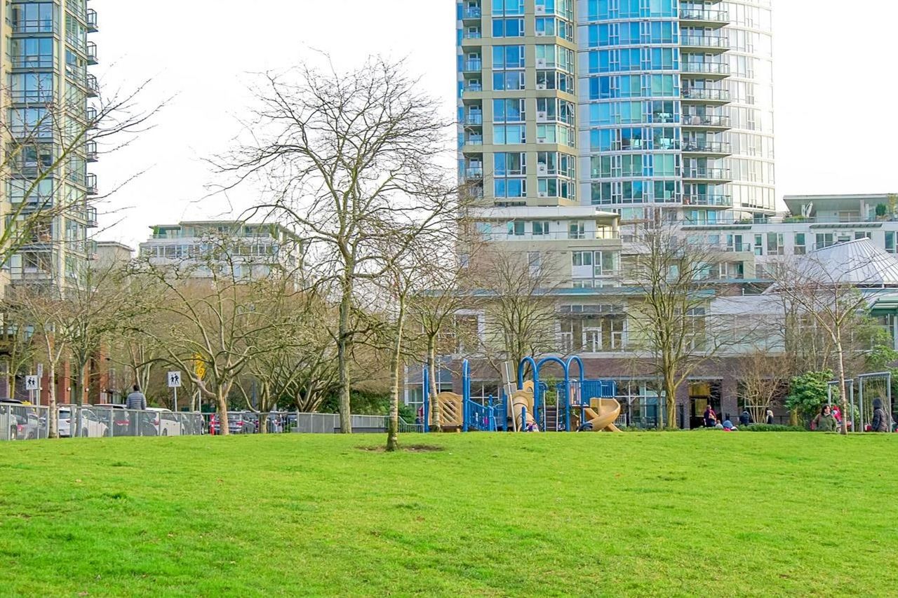 1199-marinaside-crescent-yaletown-vancouver-west-35 at 607 - 1199 Marinaside Crescent, Yaletown, Vancouver West