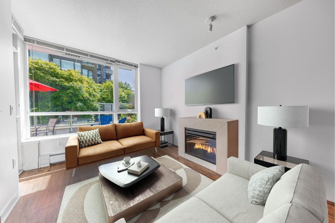 175-w-2nd-street-lower-lonsdale-north-vancouver-13 at 104 - 175 W 2nd Street, Lower Lonsdale, North Vancouver