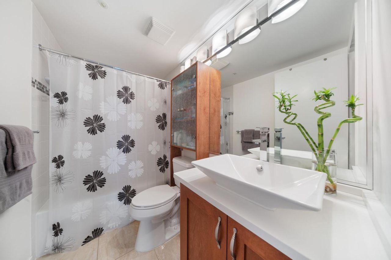 1009-expo-boulevard-yaletown-vancouver-west-09 at 3606 - 1009 Expo Boulevard, Yaletown, Vancouver West