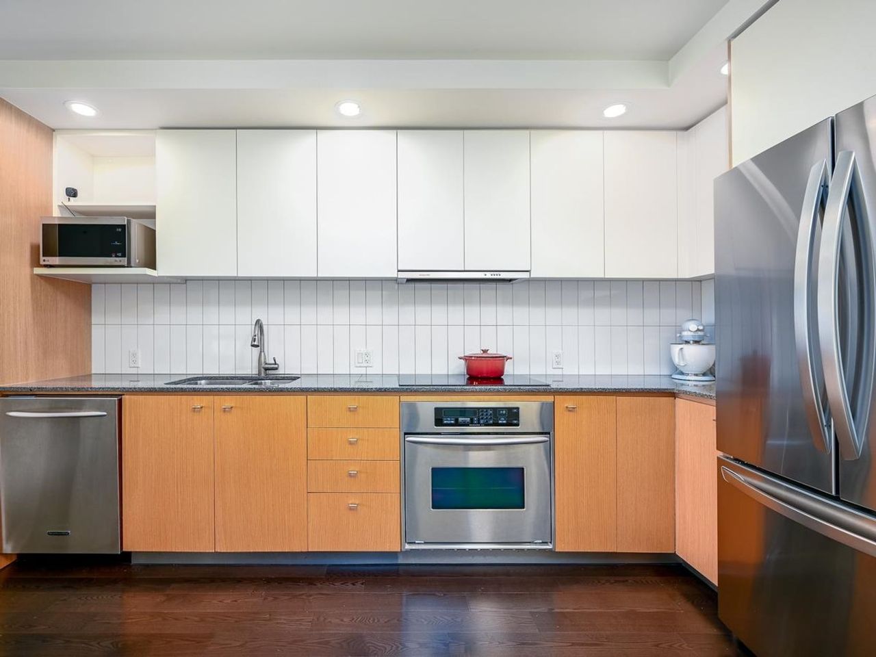 750-w-12th-avenue-fairview-vw-vancouver-west-04 at 506 - 750 W 12th Avenue, Fairview VW, Vancouver West