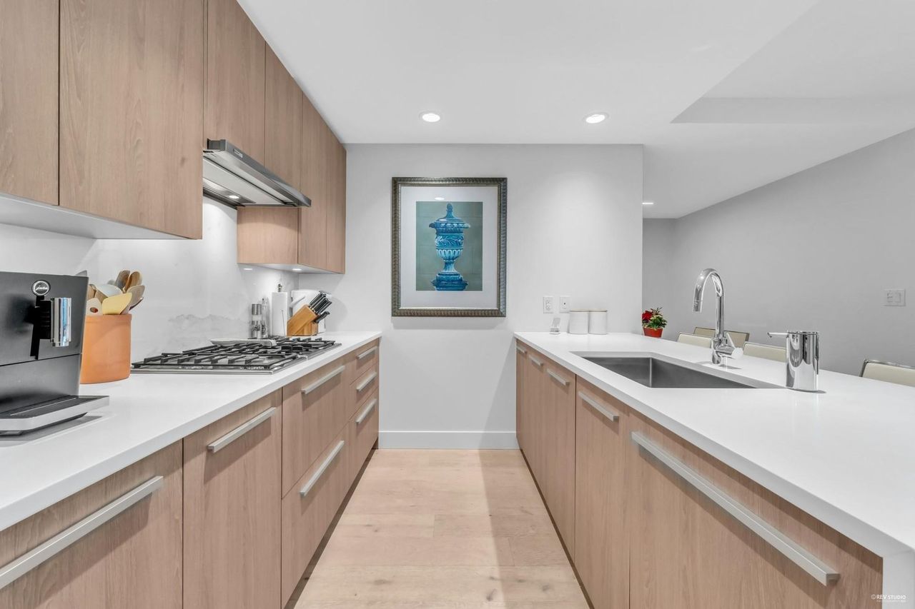 2785-library-lane-lynn-valley-north-vancouver-04 at 1005 - 2785 Library Lane, Lynn Valley, North Vancouver