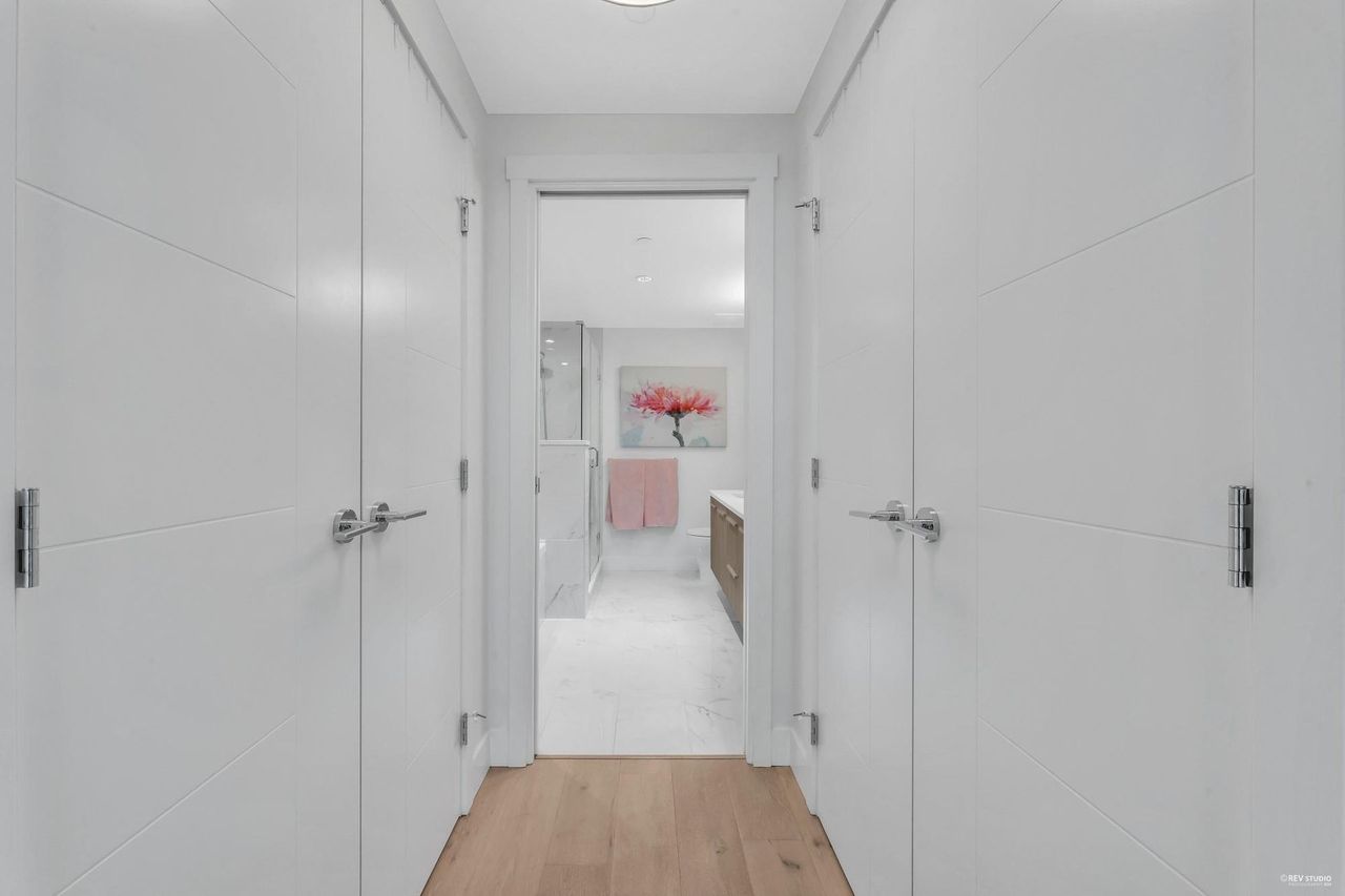 2785-library-lane-lynn-valley-north-vancouver-15 at 1005 - 2785 Library Lane, Lynn Valley, North Vancouver